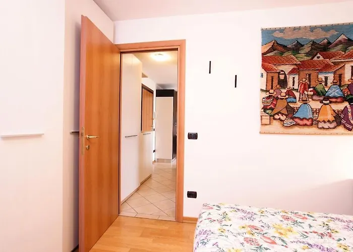 Manu's Little House